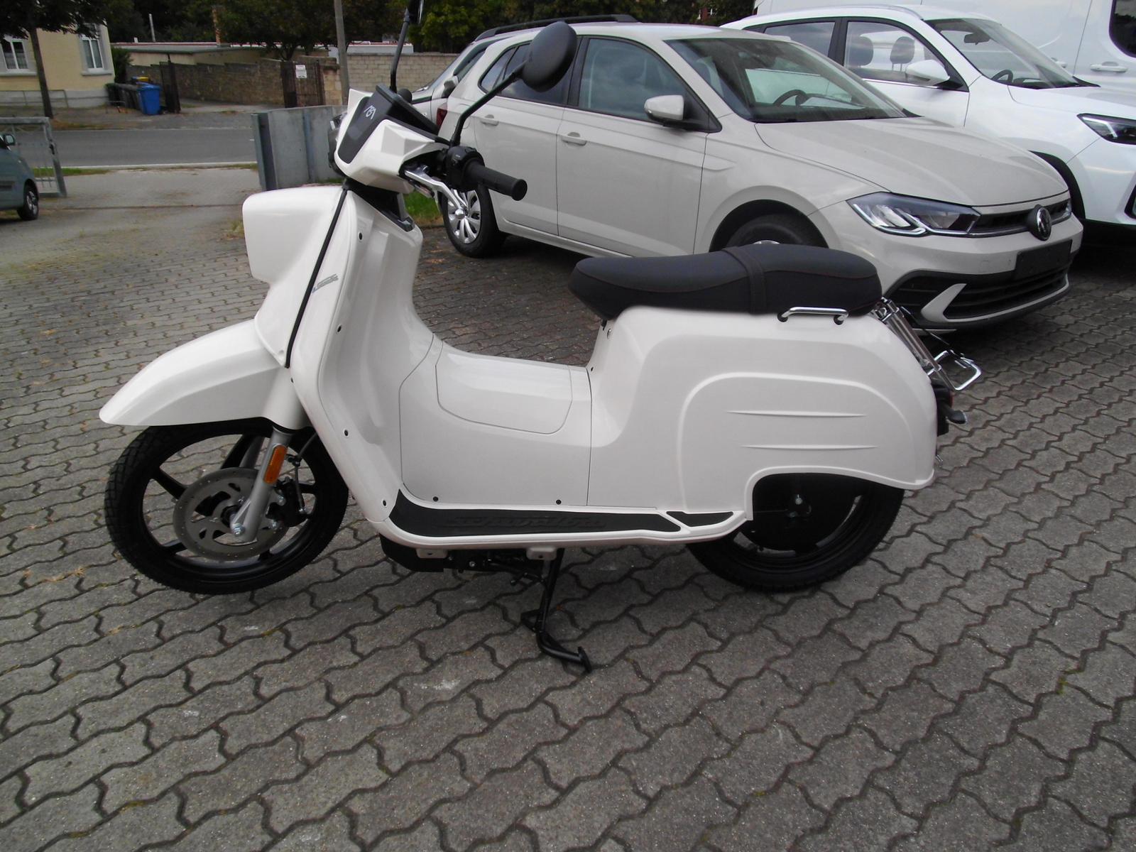 Govecs eSchwalbe 2.0+NEUES MODELL+WECHSELAKKUSYSTEM+L1e-10