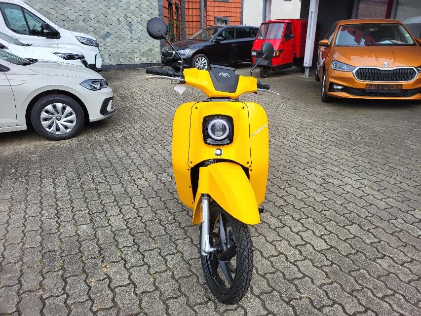 Govecs eSchwalbe 2.0+NEUES MODELL+WECHSELAKKU-L1e45km/h-4