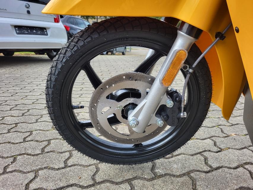 Govecs eSchwalbe 2.0+DOPPELAKKU+HERAUSNEHMBAR+CA. 100KM-12