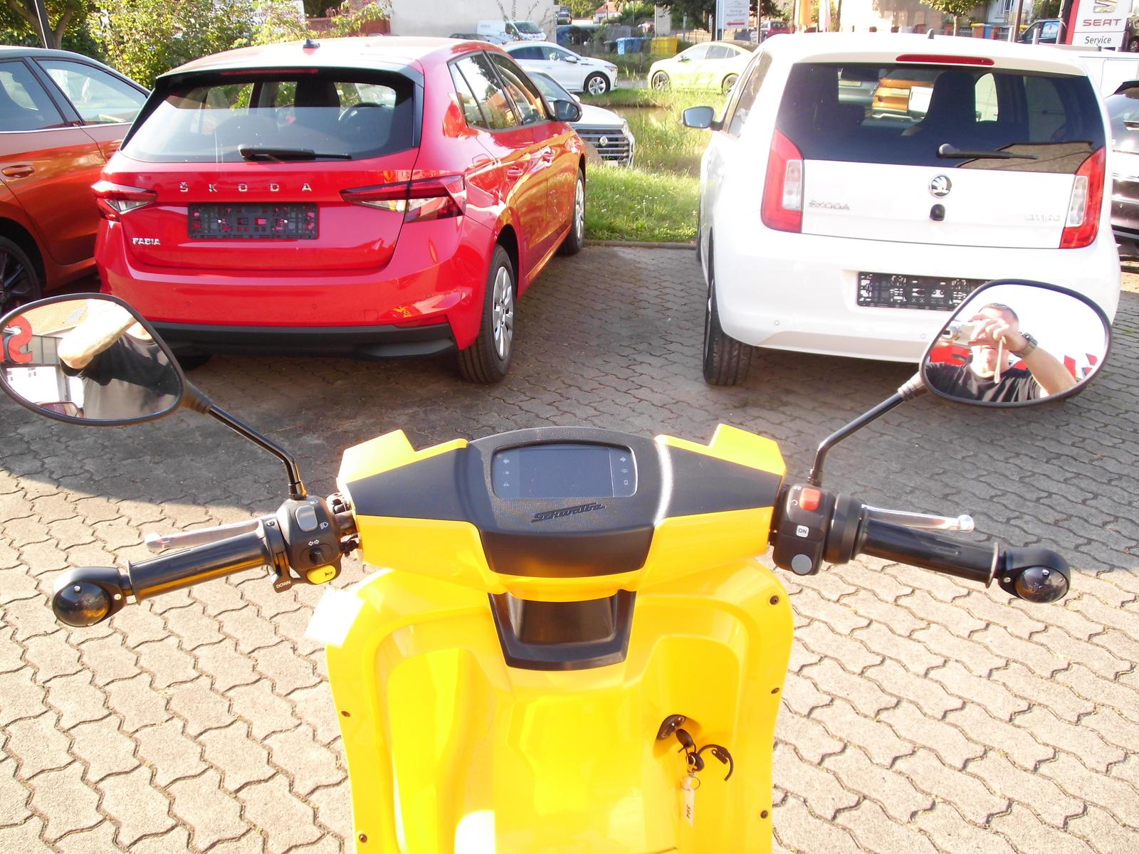 Govecs E-Schwalbe+100%ELEKTRO+GENERALÜBERHOLT v. GOVECS-2