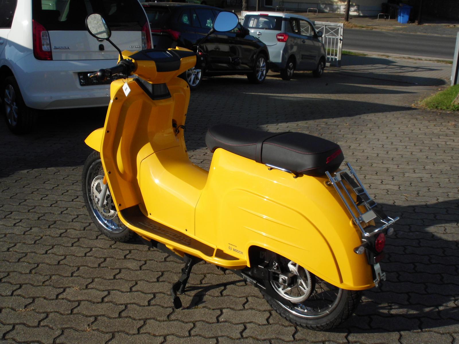 Govecs E-Schwalbe+100%ELEKTRO+GENERALÜBERHOLT v. GOVECS-11