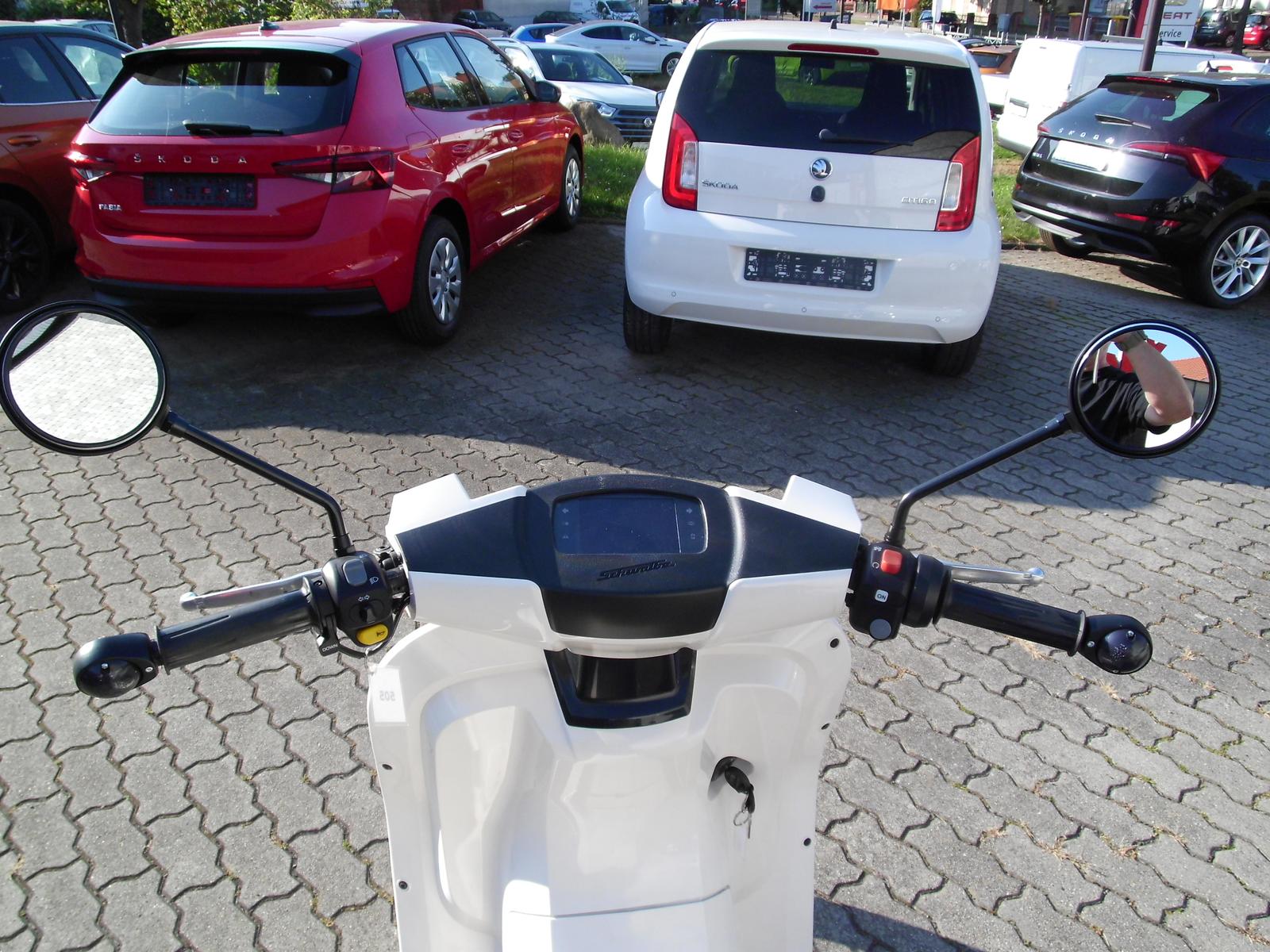 Govecs E-Schwalbe+100%ELEKTRO+GENERALÜBERHOLT v. GOVECS-2