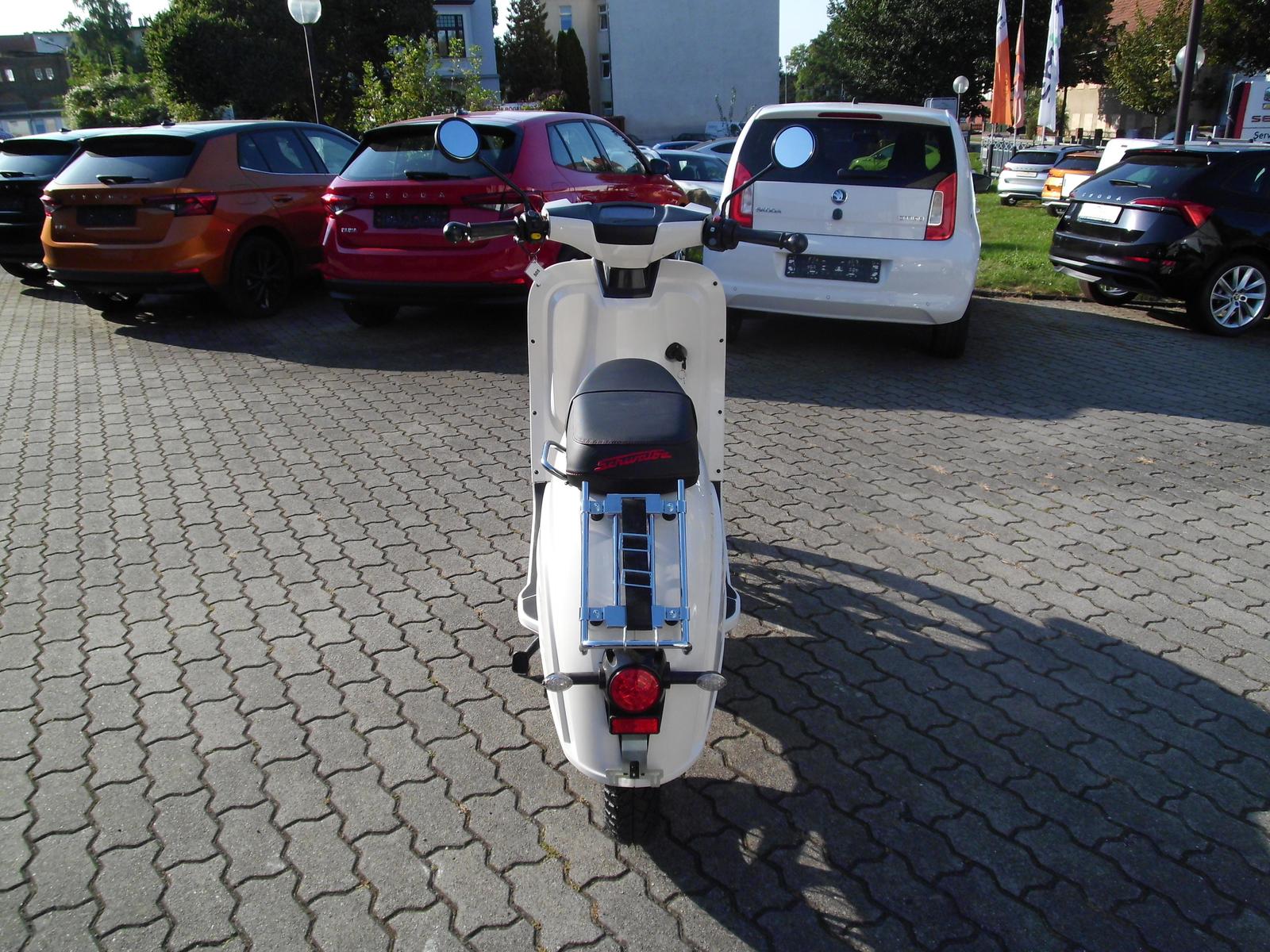 Govecs E-Schwalbe+100%ELEKTRO+GENERALÜBERHOLT v. GOVECS-10