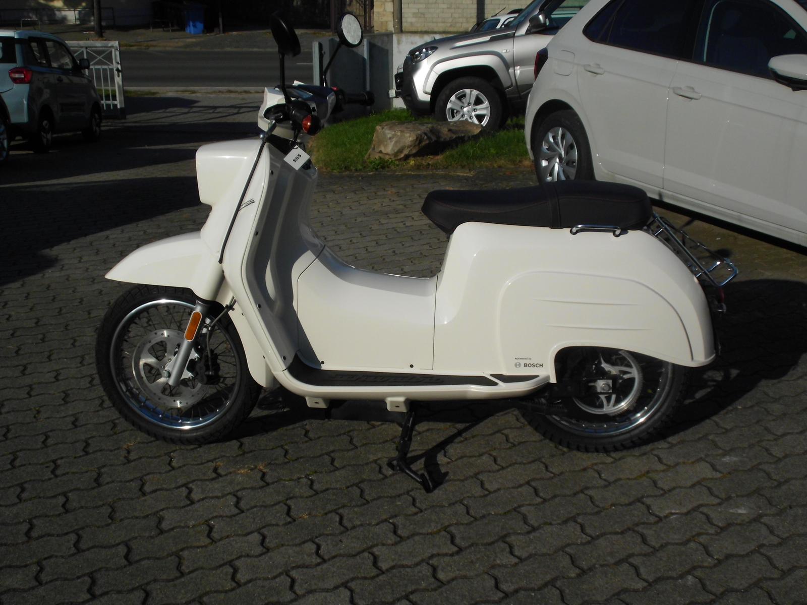 Govecs E-Schwalbe+100%ELEKTRO+GENERALÜBERHOLT v. GOVECS-12