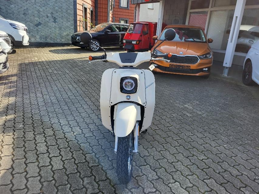 Govecs E-Schwalbe+100%ELEKTRO+GENERALÜBERHOLT v. GOVECS-6