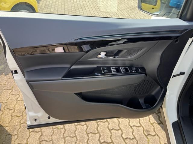 Ssangyong Korando E-MOTION PLATINUM MY22+NAVI+7JGARANTIE-2