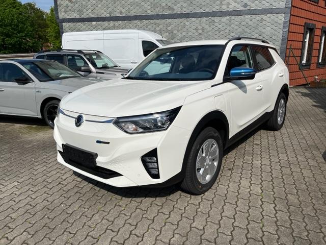 Ssangyong Korando E-MOTION PLATINUM MY22+NAVI+7JGARANTIE-11