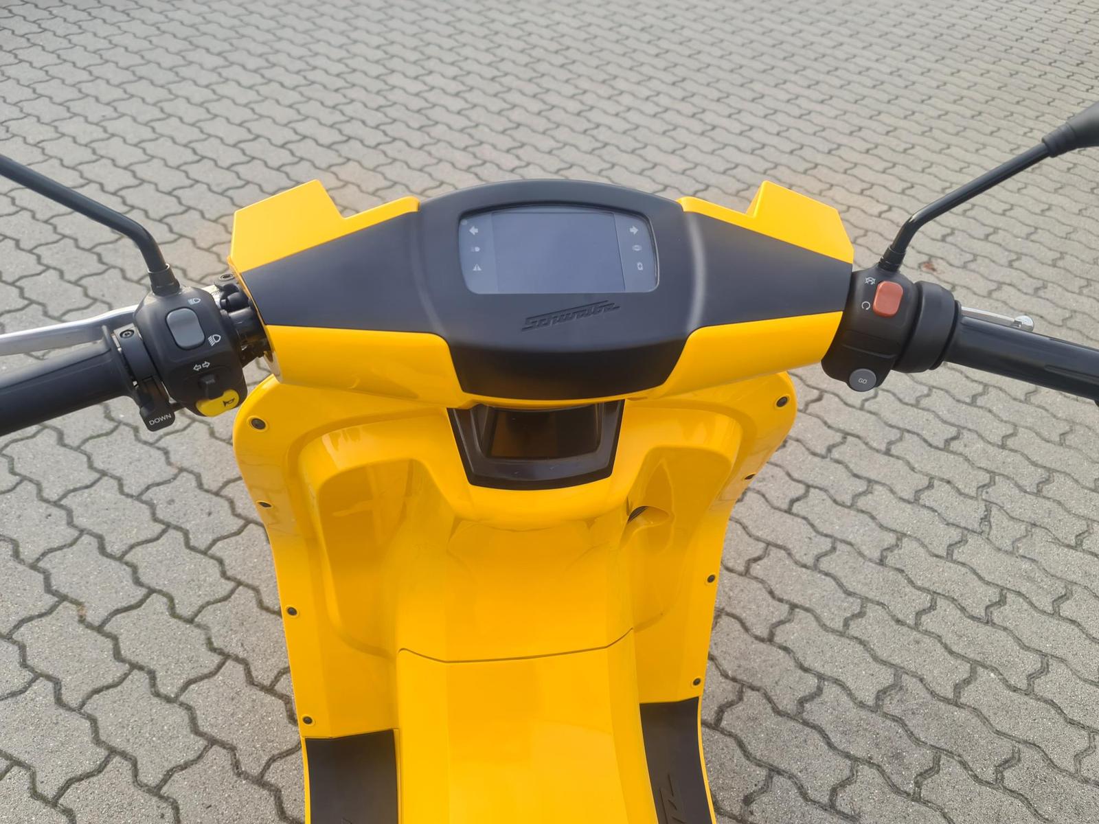 Govecs E-Schwalbe+100%ELEKTRO+GENERALÜBERHOLT v. GOVECS-9