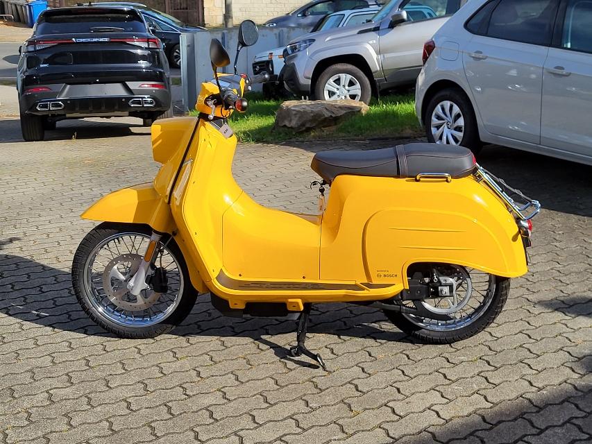Govecs E-Schwalbe+100%ELEKTRO+GENERALÜBERHOLT v. GOVECS-12