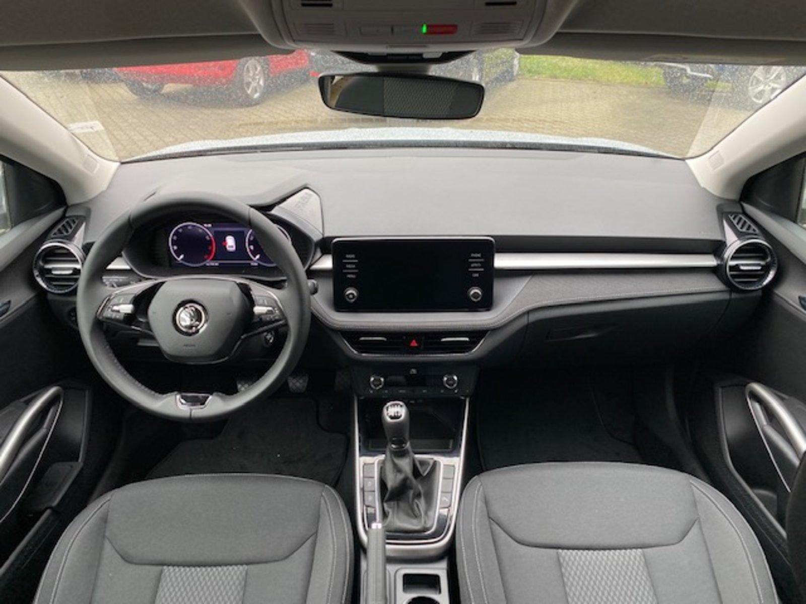Skoda Fabia IV 1.0 TSI Style+LED+PDC vo/hi+LM17+KAMERA-5