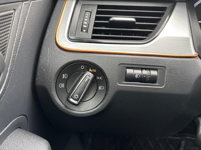 Skoda Rapid 1.0 TSI DSG Ambition+KLIMA+ALU'15+1.HAND+-20