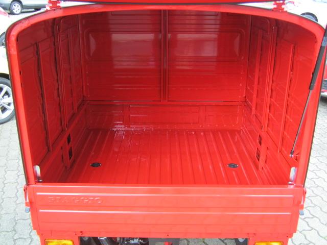 Piaggio APE 50 Kasten-6