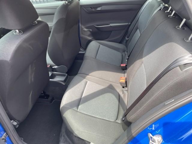 Skoda Fabia Combi 1.0 TSI TOUR+NEBEL+BLUETO+5JGARANTIE-4