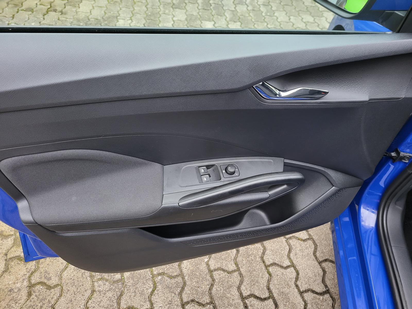 Skoda Fabia IV 1.0 TSI Ambition+SITZHEIZUNG+5JGARANTIE-1