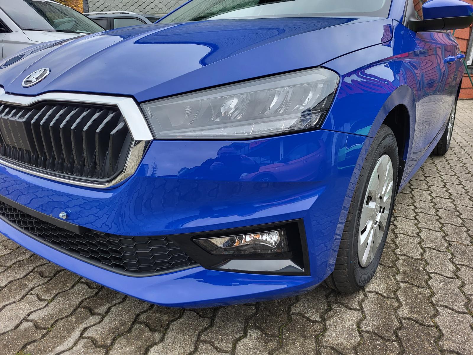 Skoda Fabia IV 1.0 TSI Ambition+SITZHEIZUNG+5JGARANTIE-23