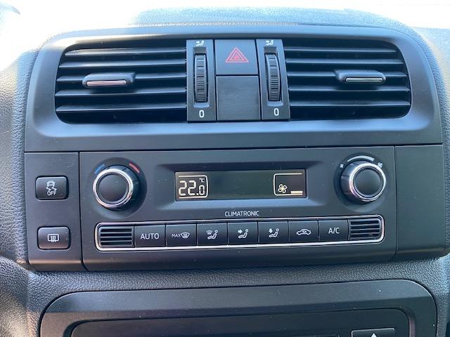 Skoda Roomster 1.2 TSI Ambition PLUS *Climatronic*-8