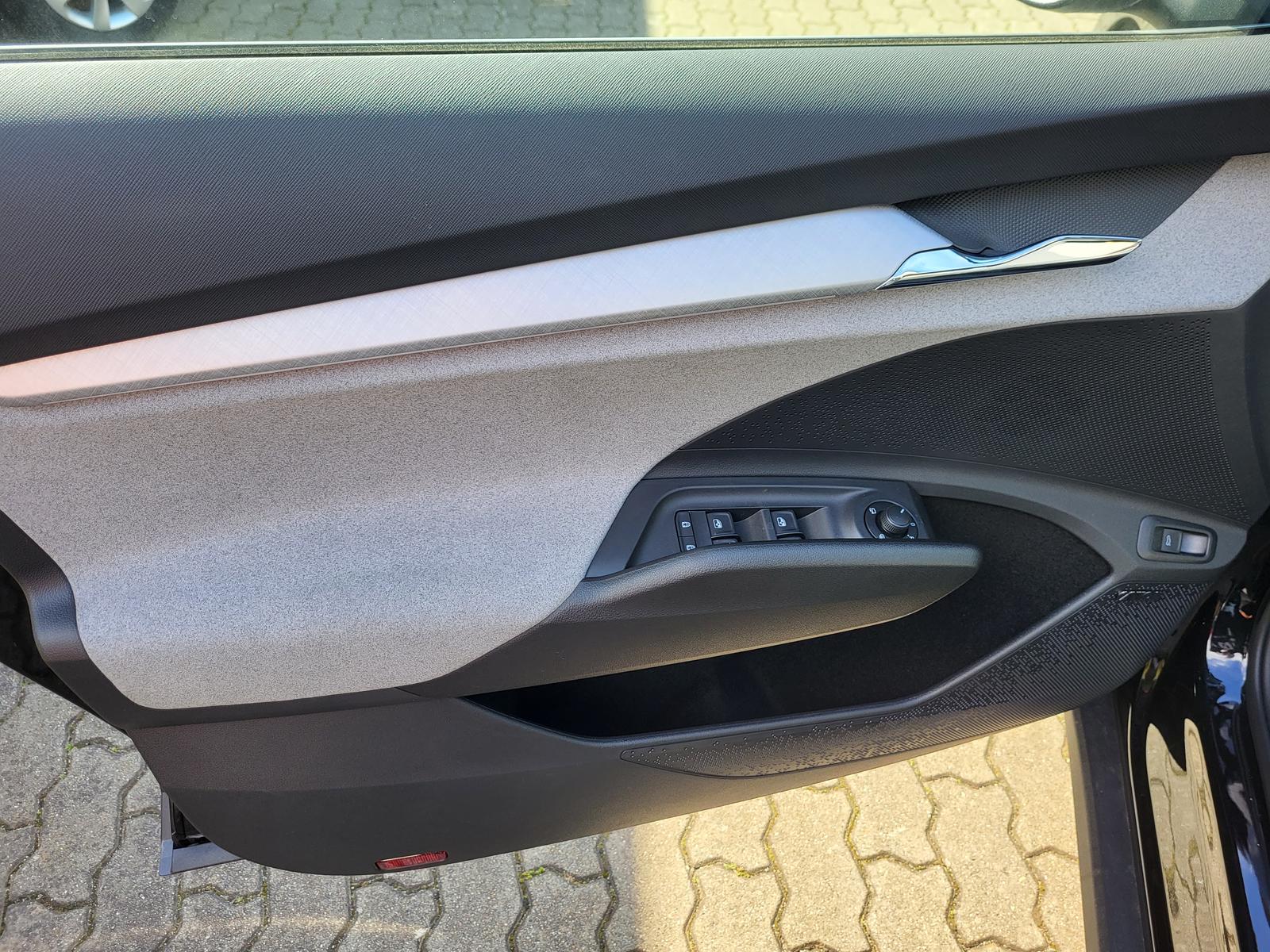 Skoda Enyaq iV 80 (ab MJ 23.2) +ADVANCED+ALARM+LOUNGE+-3