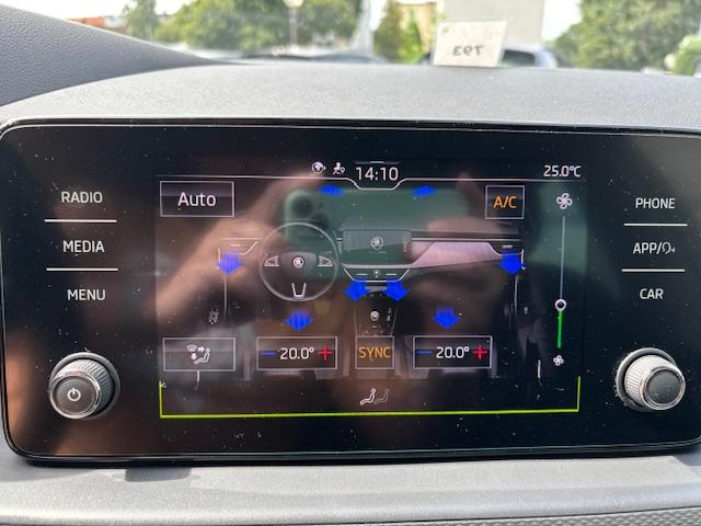 Skoda Scala 1.0 TSI Ambition+CLIMATRONIC+SUNSET+PDC+LM-14