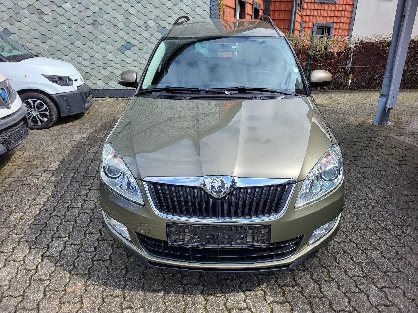 Skoda Roomster 1.2 TSI FRESH+ALU+AHK+ALLWETTER+2.HAND-11