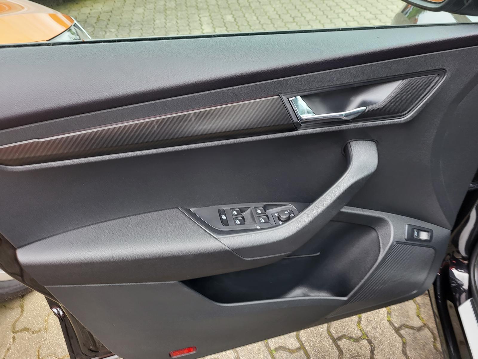 Skoda Karoq 2.0 TSI DSG 4x4 Sportline+360°+COLUMBUS+-2