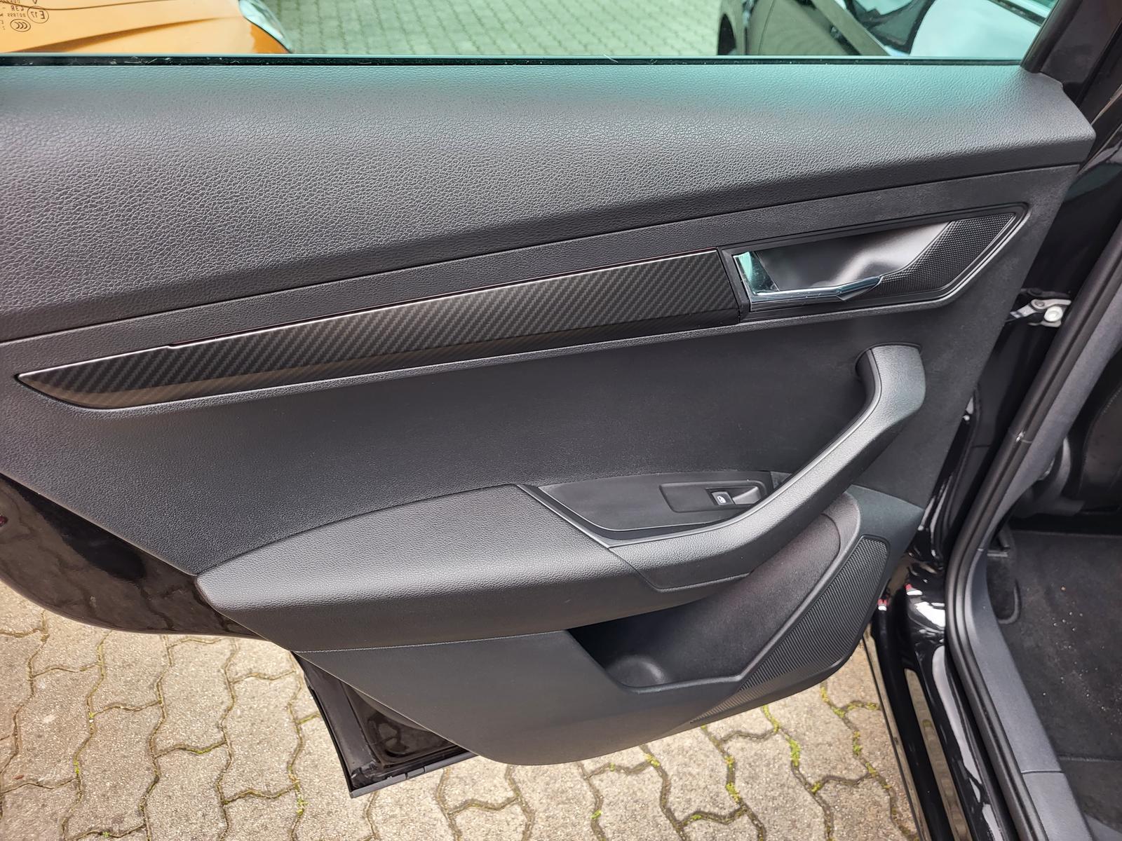 Skoda Karoq 2.0 TSI DSG 4x4 Sportline+360°+COLUMBUS+-4