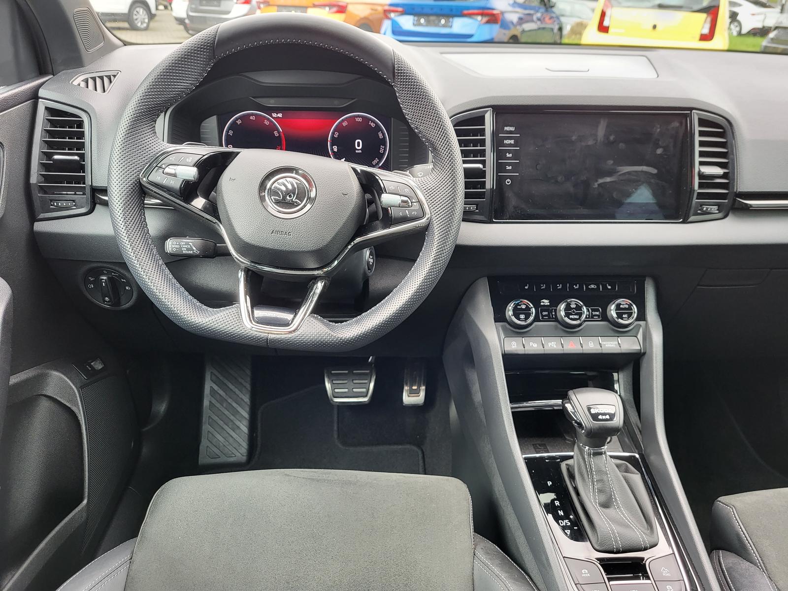 Skoda Karoq 2.0 TSI DSG 4x4 Sportline+360°+COLUMBUS+-6