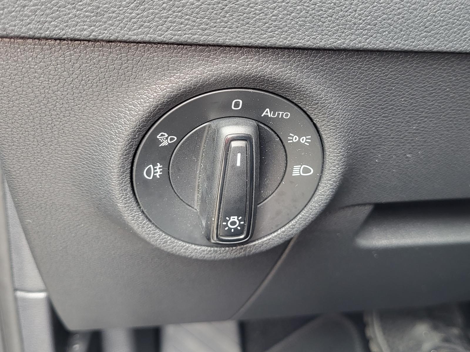Skoda Karoq 2.0 TSI DSG 4x4 Sportline+360°+COLUMBUS+-21