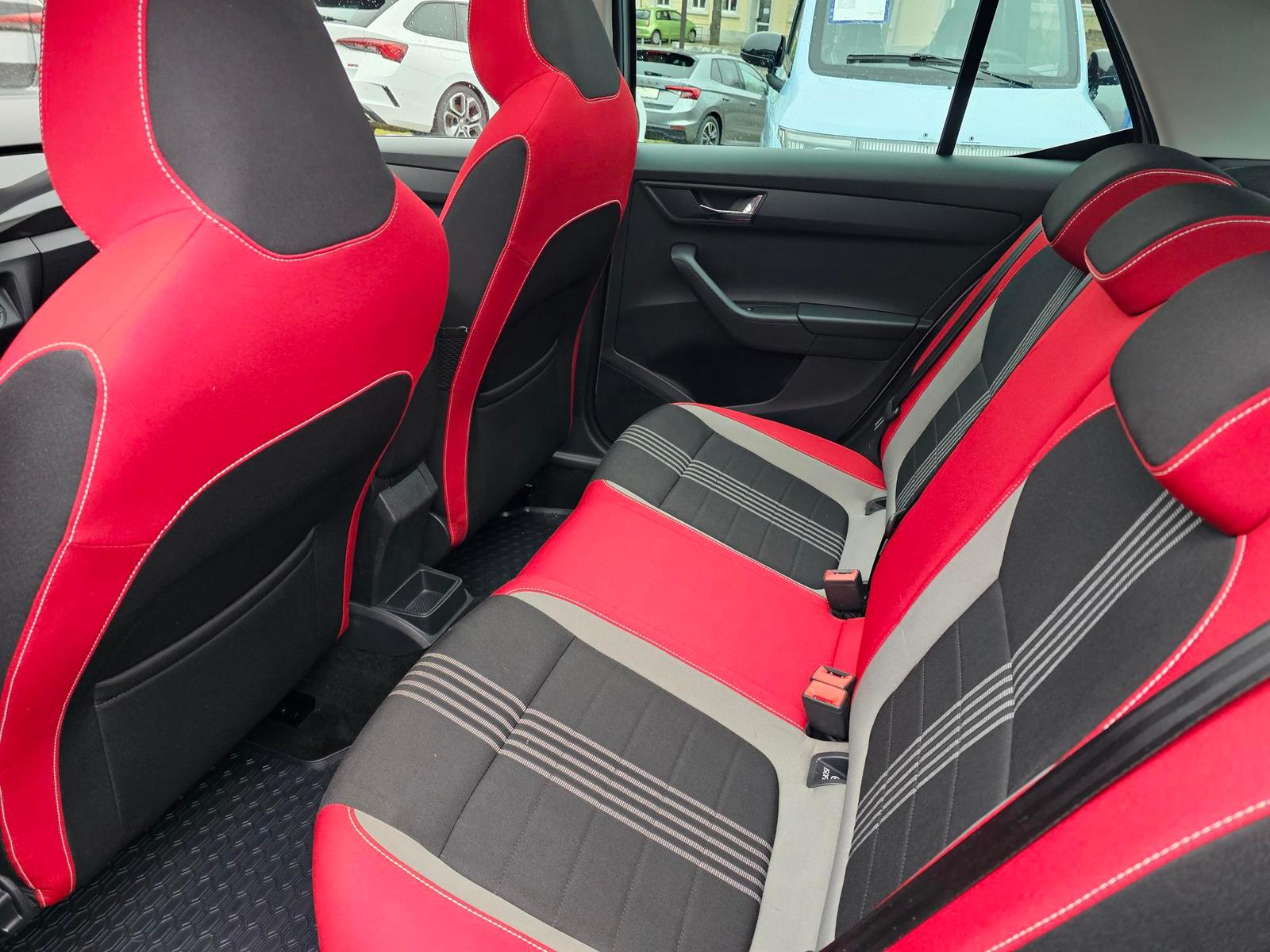 Skoda Fabia 1.4 TDI MONTE CARLO+NAVI+PANORAMA+2.HAND+-1