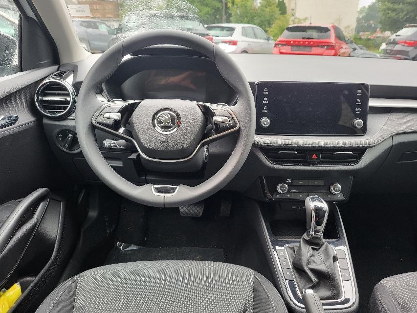 Skoda Fabia 1.5 TSI DSG SELECTION+ACC+VERKEHRSZEICHEN+-6