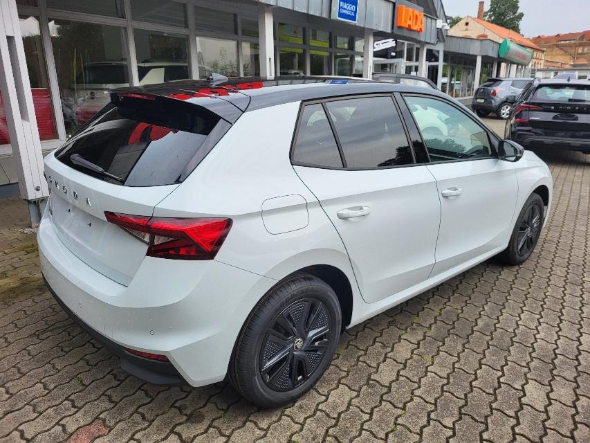 Skoda Fabia 1.5 TSI DSG SELECTION+ACC+VERKEHRSZEICHEN+-26