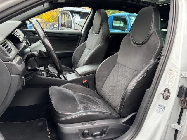 Skoda Superb Combi SportLine 4x4 DSG ACC+DCC+XENON+19'-2