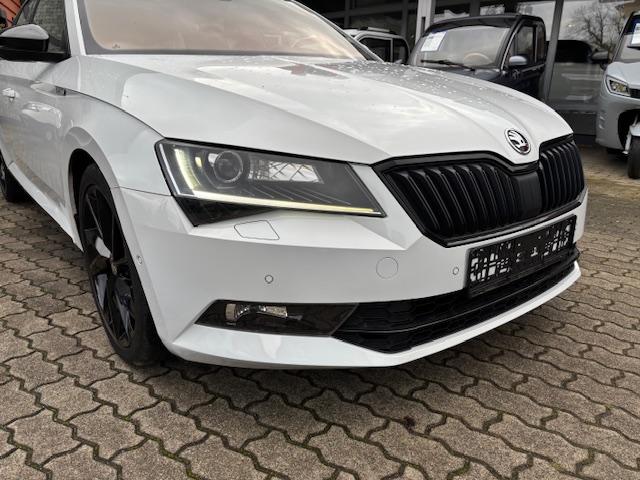 Skoda Superb Combi SportLine 4x4 DSG ACC+DCC+XENON+19'-22