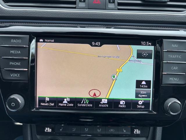 Skoda Superb Combi SportLine 4x4 DSG ACC+DCC+XENON+19'-23