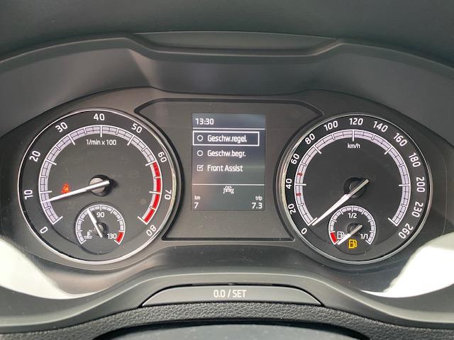 Skoda Karoq 1.5 TSI Ambition+AHK+BEH.FRONTSCHEIBE+DAB+-6