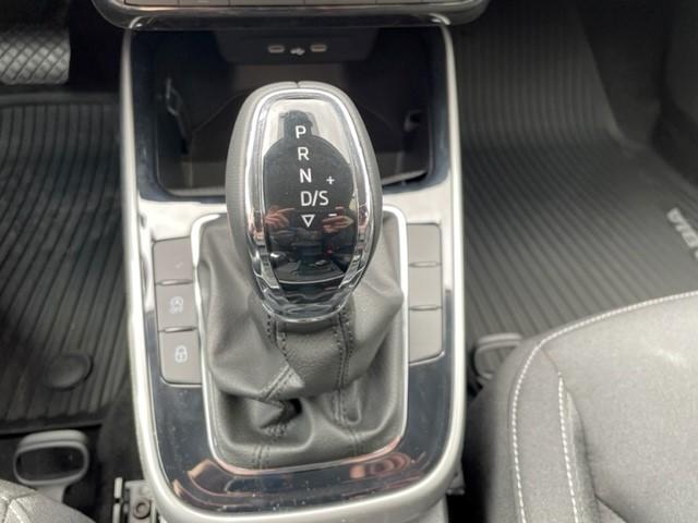 Skoda Fabia IV 1.5 TSI DSG Style+COLOR+AHK+5J.GARANTIE-1