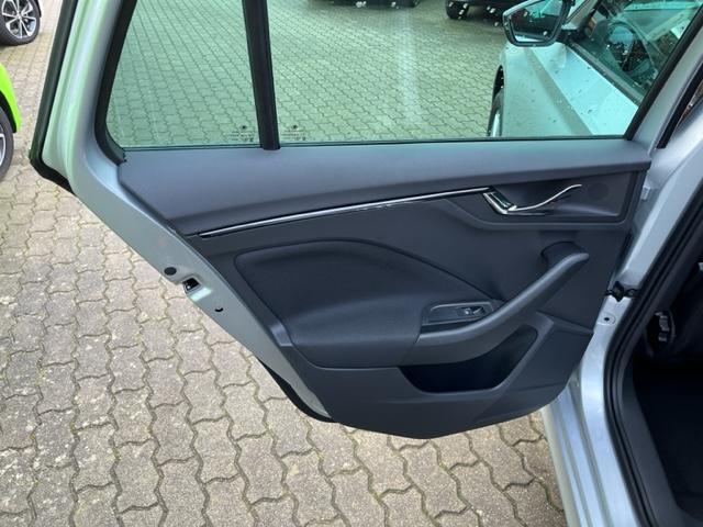 Skoda Kamiq 1.5 TSI Ambition+ACC+KAMERA+ALU+3JGARANTIE-4