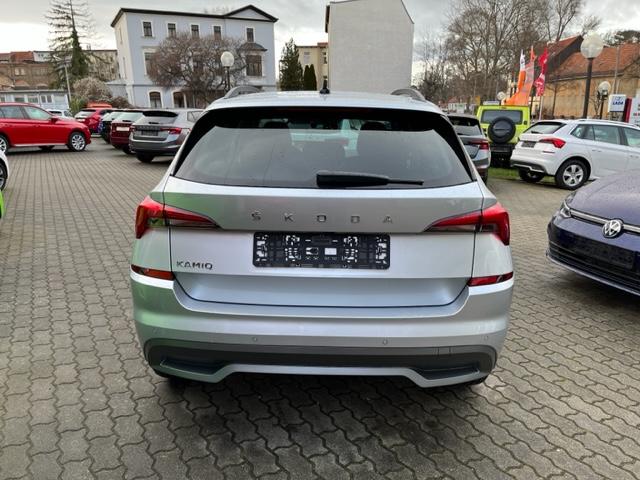 Skoda Kamiq 1.5 TSI Ambition+ACC+KAMERA+ALU+3JGARANTIE-21