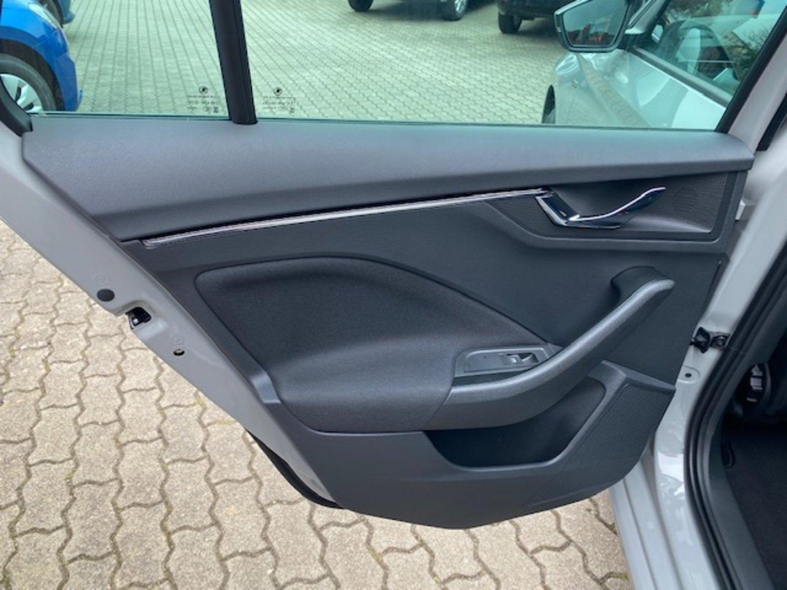 Skoda Scala 1.0 TSI Ambition+PDC+DAB+AHK+GARANTIE12/26-3