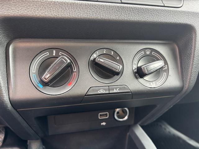 Skoda Fabia Combi 1.0 TSI Cool Edition+KLIMA+RELING+-12