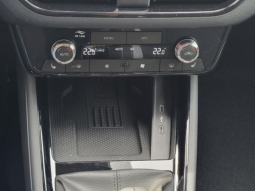 Skoda Kamiq 1.5 TSI DSG SELECTION+NAVI+VERKEHRSZEICHEN-9