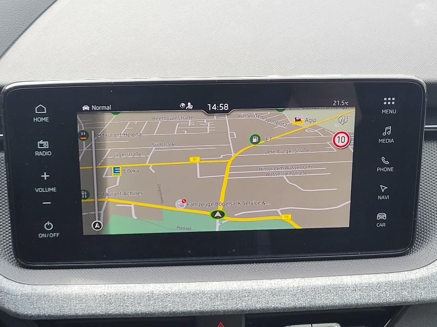Skoda Kamiq 1.5 TSI DSG SELECTION+NAVI+VERKEHRSZEICHEN-12