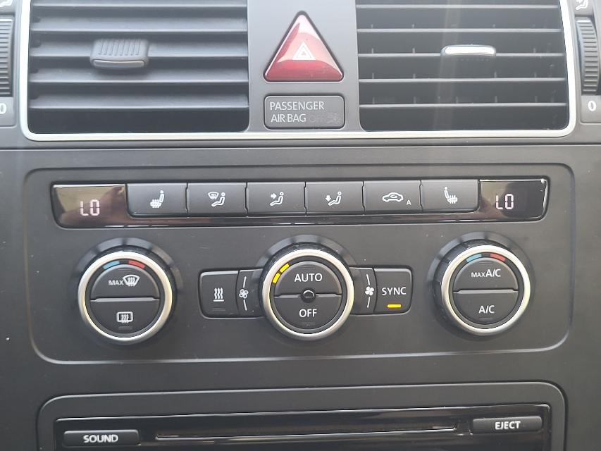 VW Touran 1.4 TSI LIFE+PANORAMA+AHK+CLIMATRONIC+-13