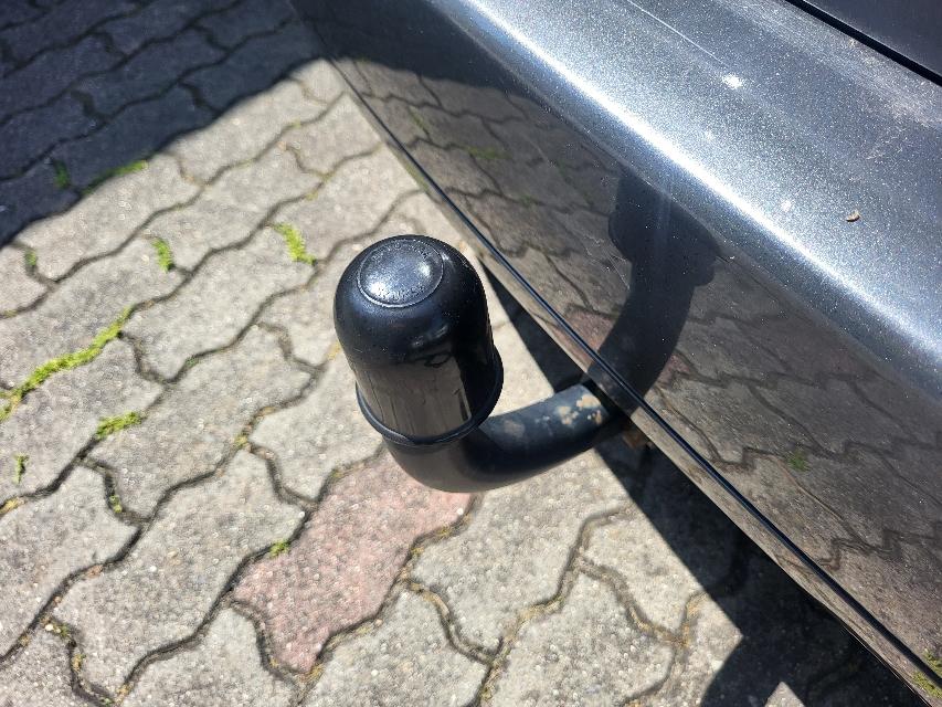 VW Touran 1.4 TSI LIFE+PANORAMA+AHK+CLIMATRONIC+-25