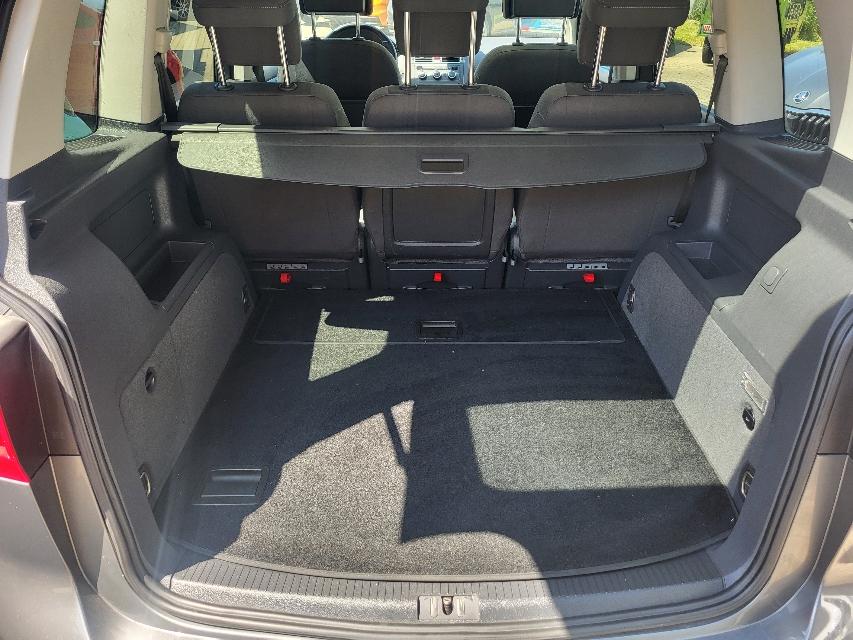 VW Touran 1.4 TSI LIFE+PANORAMA+AHK+CLIMATRONIC+-29