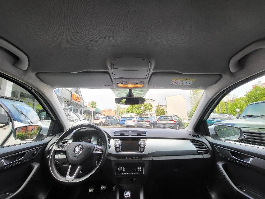 Skoda Fabia Combi 1.0 TSI+NAVI+CLIMATRONIC+KAMERA+ALU+-10