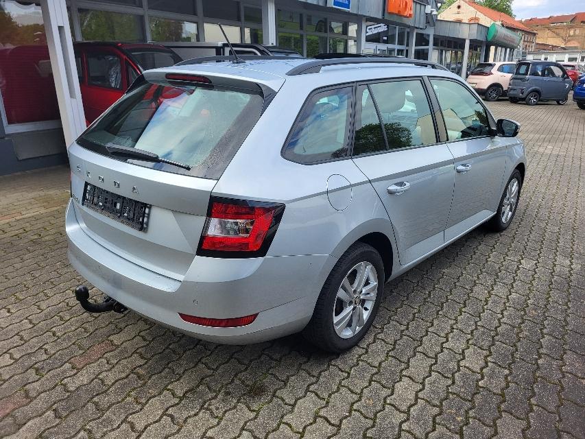 Skoda Fabia Combi 1.0 TSI+NAVI+CLIMATRONIC+KAMERA+ALU+-26