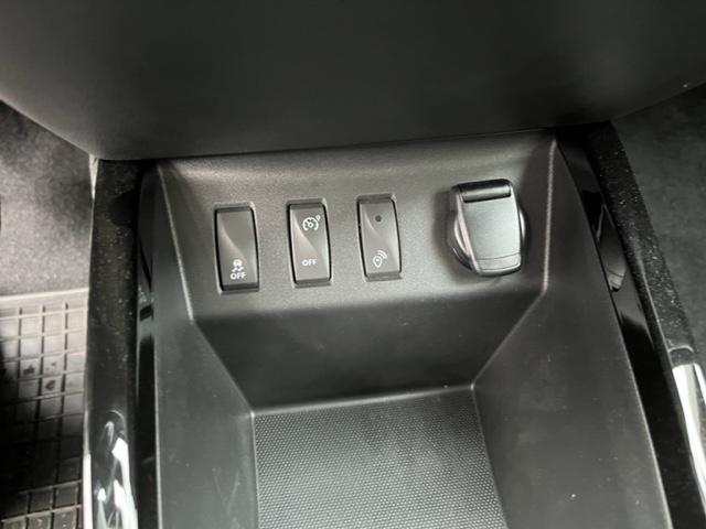 Dacia Spring Comfort Plus mit Look-Paket Orange+NAVI+-14