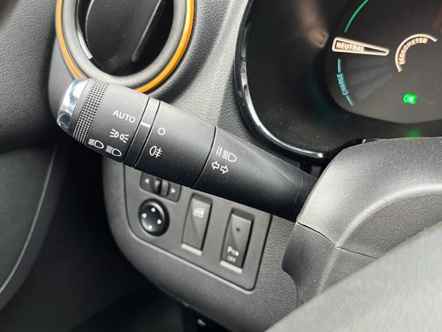 Dacia Spring Comfort Plus mit Look-Paket Orange+NAVI+-15