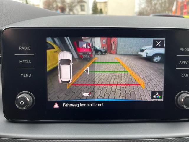 Skoda Kamiq 1.0 TSI Ambition+ACC+KAMERA+ALU+3JGARANTIE-10