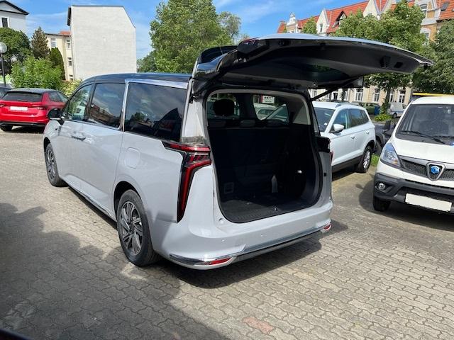 Maxus MIFA 9 LUXURY+AKKU90kWh+7-SITZER+LAGERWAGEN-28